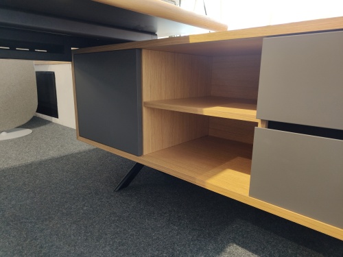 Кабинет руководителя с тумбой Estel Sant’Andrea (Италия)